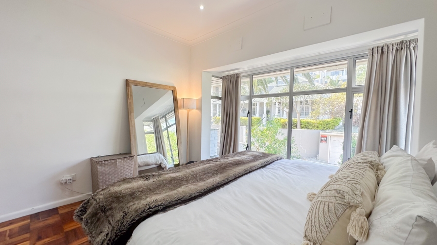 To Let 2 Bedroom Property for Rent in Sea Point Western Cape